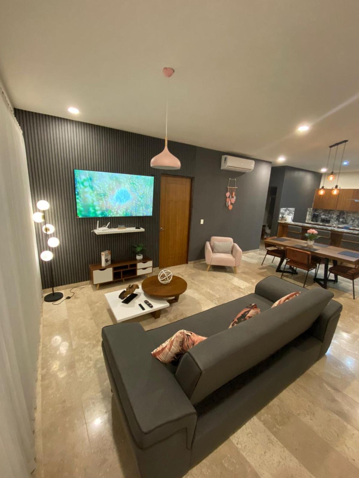 Luxury 2 Bedroom Apt 3 Min Away From The Boardwalk/Malecon La Paz Exterior photo