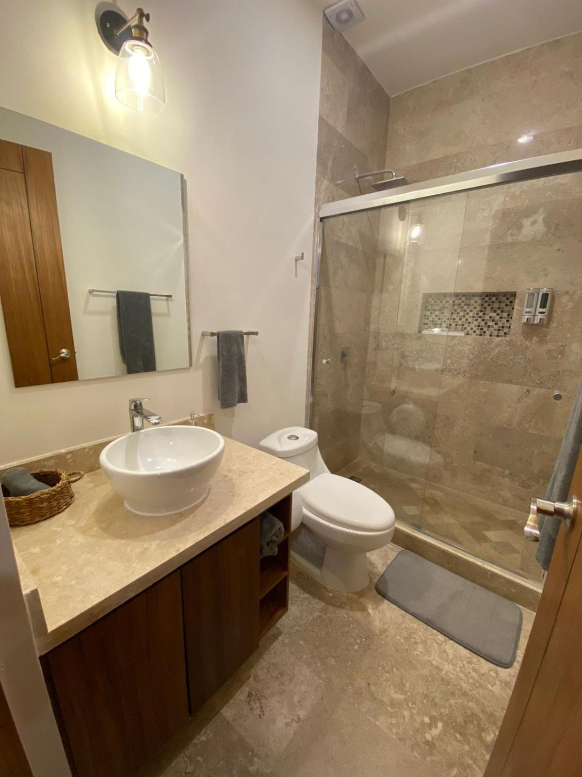 Luxury 2 Bedroom Apt 3 Min Away From The Boardwalk/Malecon La Paz Exterior photo