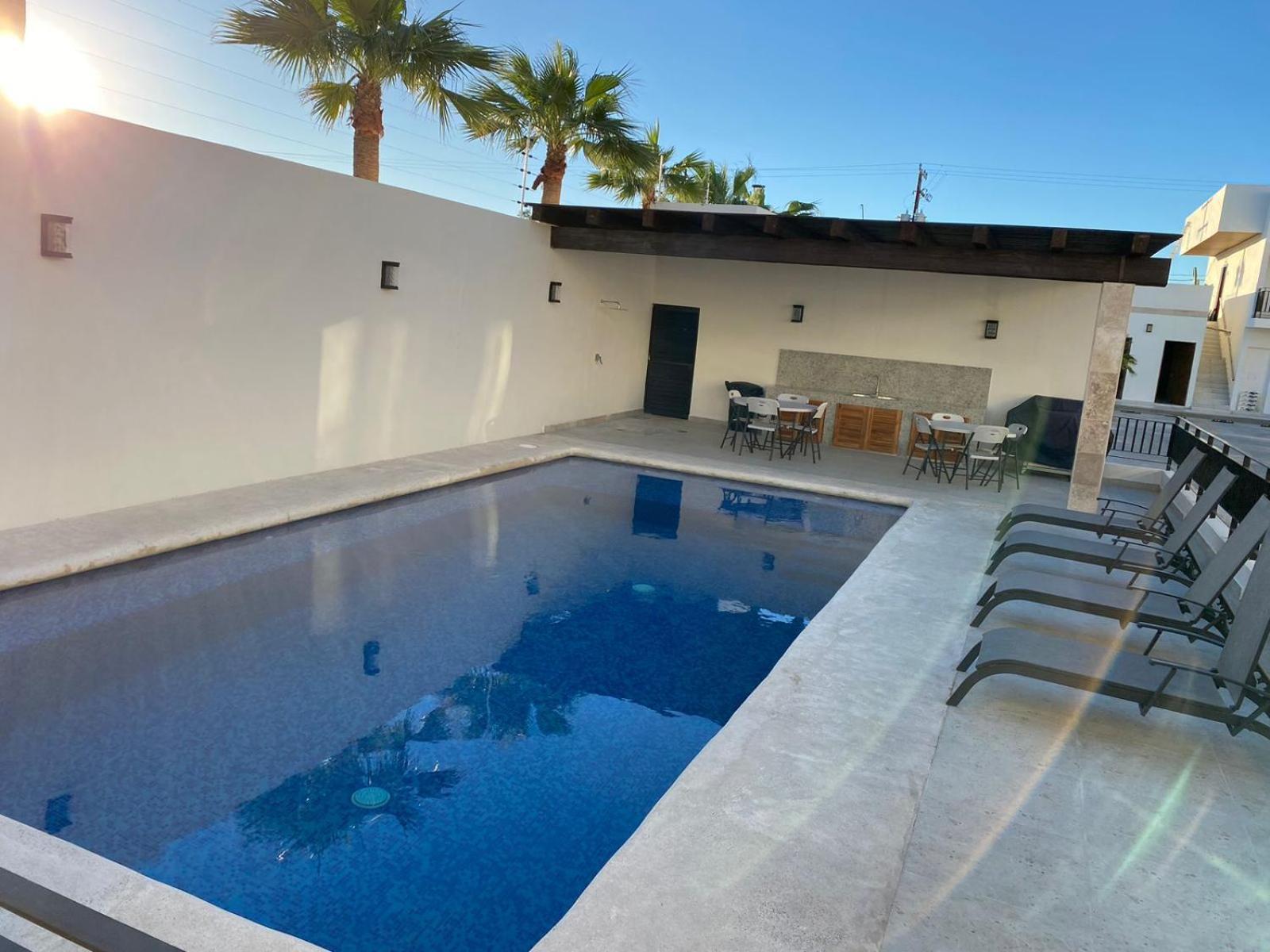 Luxury 2 Bedroom Apt 3 Min Away From The Boardwalk/Malecon La Paz Exterior photo
